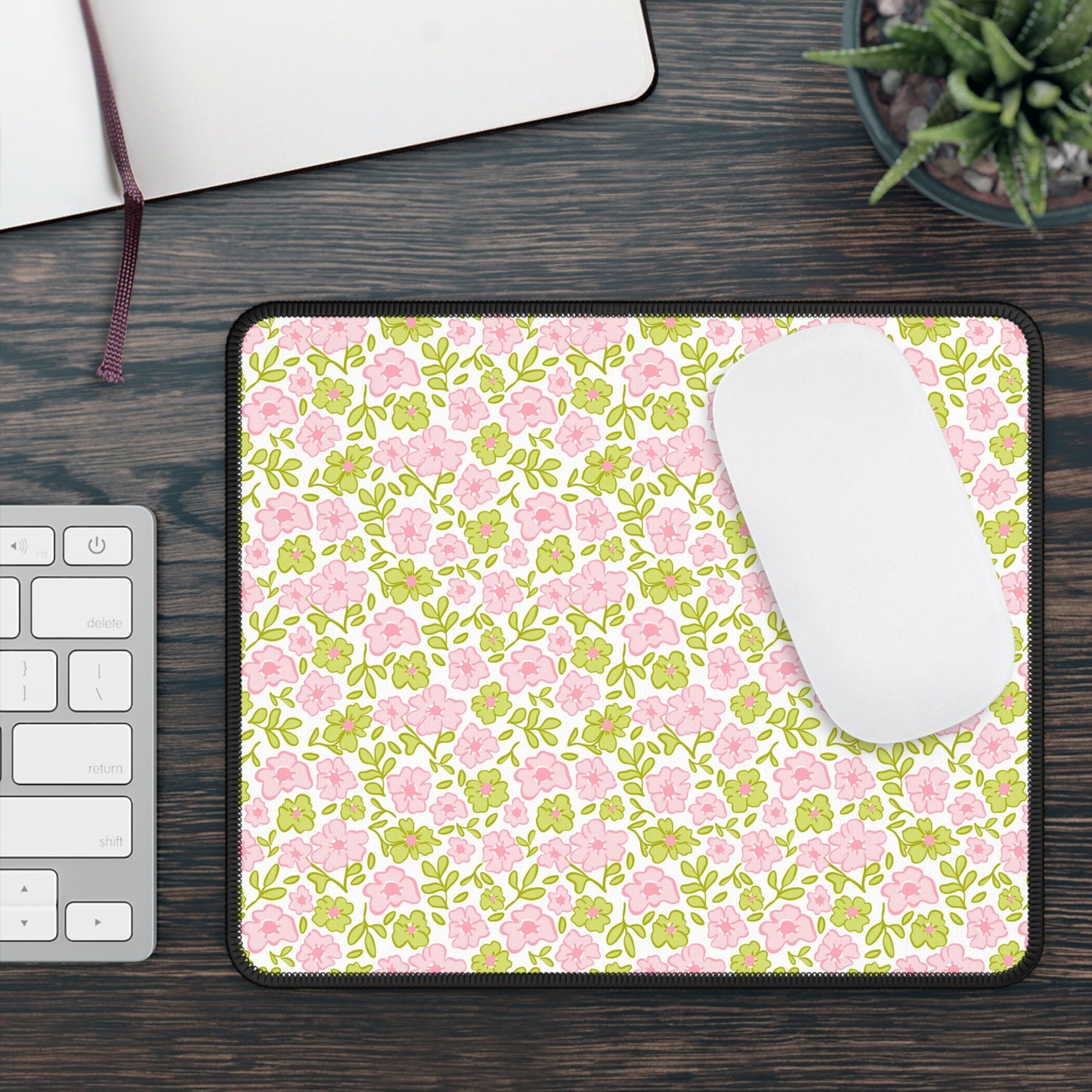 Mouse Pad — Pink Floral Pattern Gaming Desk Mat